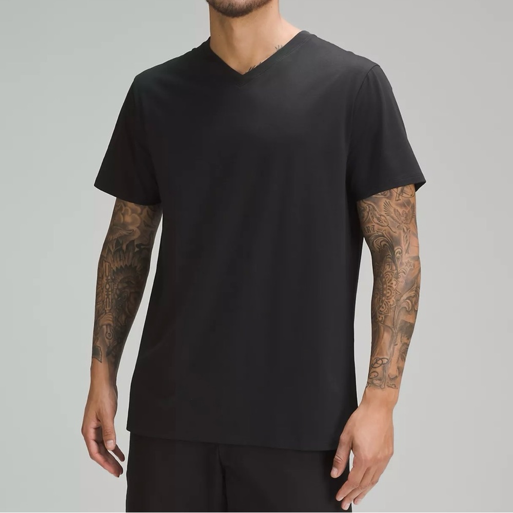 Bundle lulu lemon black tshirt L